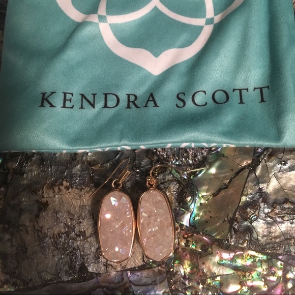 Kendra Scott Jewelry - Kendra Scott Danay iridescent druzy earrings